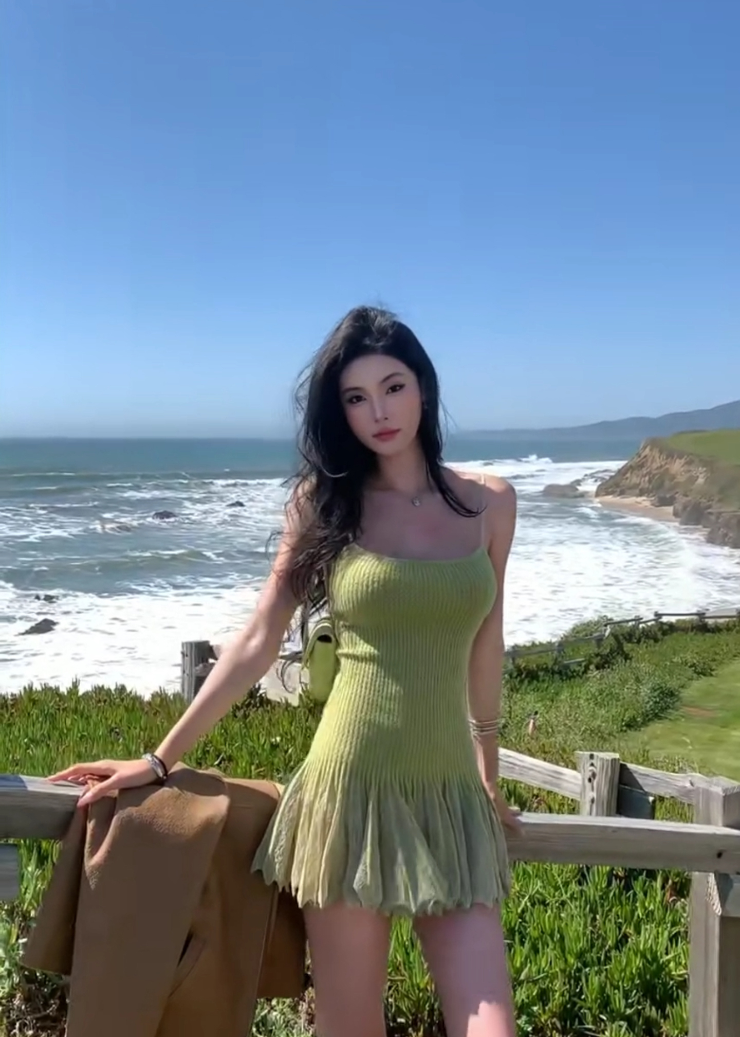 sexy-vacation-green-knit-cami-dress-for-women-summer-slimming-ruffle-short-dress_3 Sexy Vacation Green Knit Cami Dress for Women Summer Slimming Ruffle Short Dress