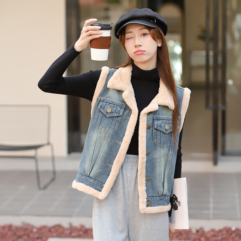 thick-warm-korean-style-loose-fit-denim-cotton-padded-vest_2 Thick Warm Korean Style Loose Fit Denim Cotton Padded Vest